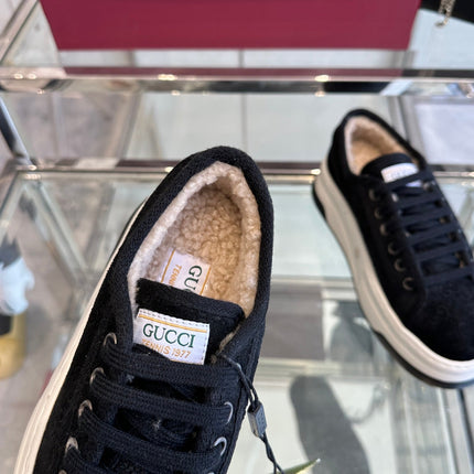 GG SNEAKER IN BLACK CANVAS WITH BEIGE FLEECE LINING