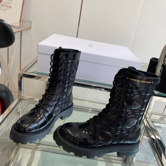 DIOR 25S D-UNIT ANKLE BOOT IN BLACK QUILTED CANNAGE CALFSKIN