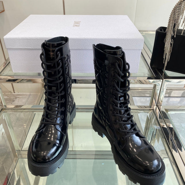 DIOR 25S D-UNIT ANKLE BOOT IN BLACK QUILTED CANNAGE CALFSKIN