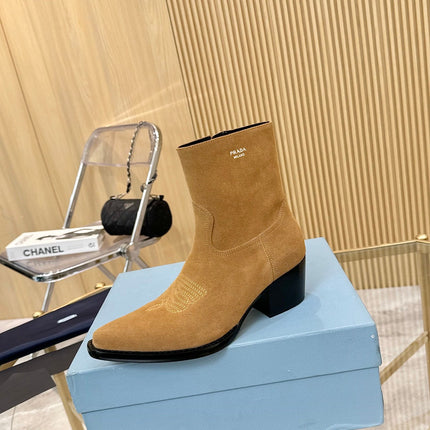 PRA ANKLE BOOTS IN TAN BROWN SUEDE