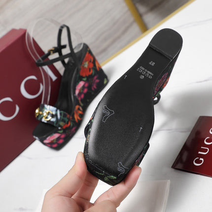 GG WEDGE HEEL SANDALS 100 IN BLACK FABRIC FLORAL PRINT