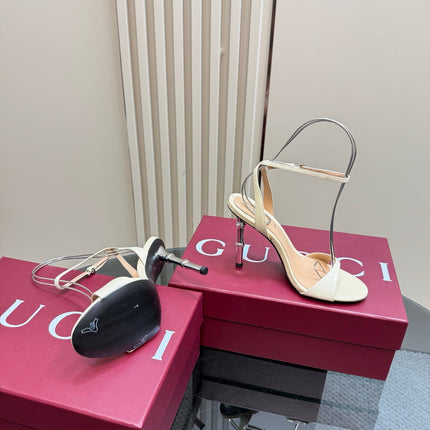 STRAP HIGH BAMBOO-EFFECT HEEL SANDAL IN CREAM PATENT CALFSKIN