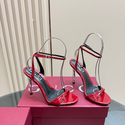 STRAP HIGH BAMBOO-EFFECT HEEL SANDAL IN RED PATENT CALFSKIN