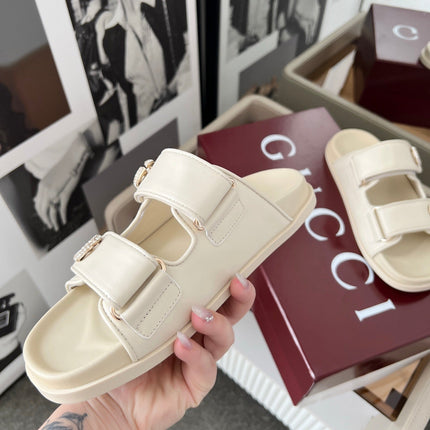 DOUBLE G CRYSTAL FLAT SANDALS IN IVORY SOFT LAMBSKIN