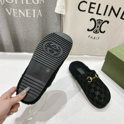 HORSEBIT MULE IN BLACK EMBOSSED SUEDE AND FLEECE LINING