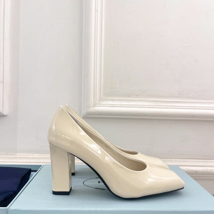 SQUARE TOE HIGH PUMPS IN WHITE GLOSSY CALFSKIN