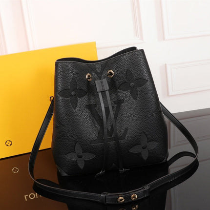 CRAFTY NÉONOÉ BANDOULIERE MM 26CM BLACK