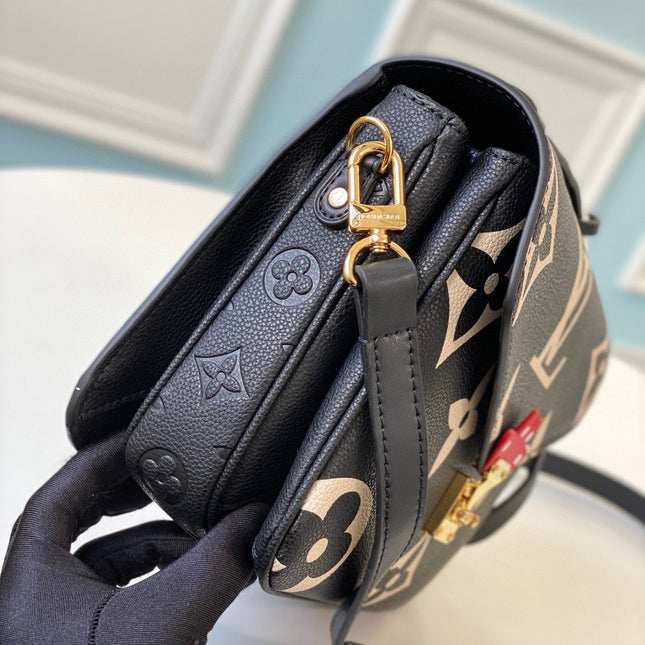 CRAFTY POCHETTE METIS 25 BLACK GRAINED COWHIDE