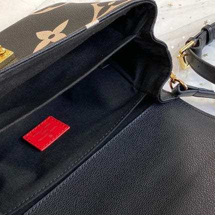 CRAFTY POCHETTE METIS 25 BLACK GRAINED COWHIDE
