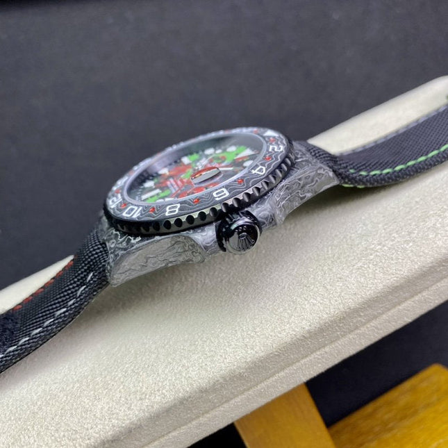 GMT - MASTER II CARBON MULTI COLOR DIAL