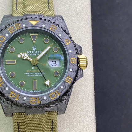 GMT - MASTER II CARBON GREEN