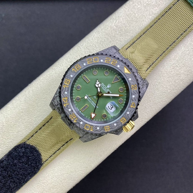 GMT - MASTER II CARBON GREEN