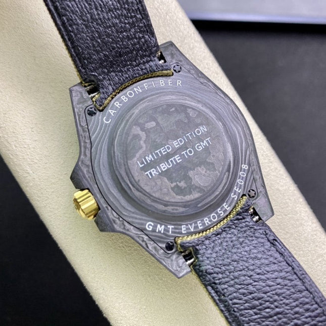 GMT - MASTER II CARBON GREEN