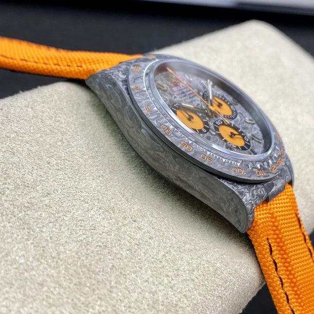 DAYTONA CARBON CASE ORANGE EDITION
