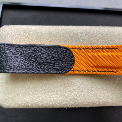 DAYTONA CARBON CASE ORANGE EDITION