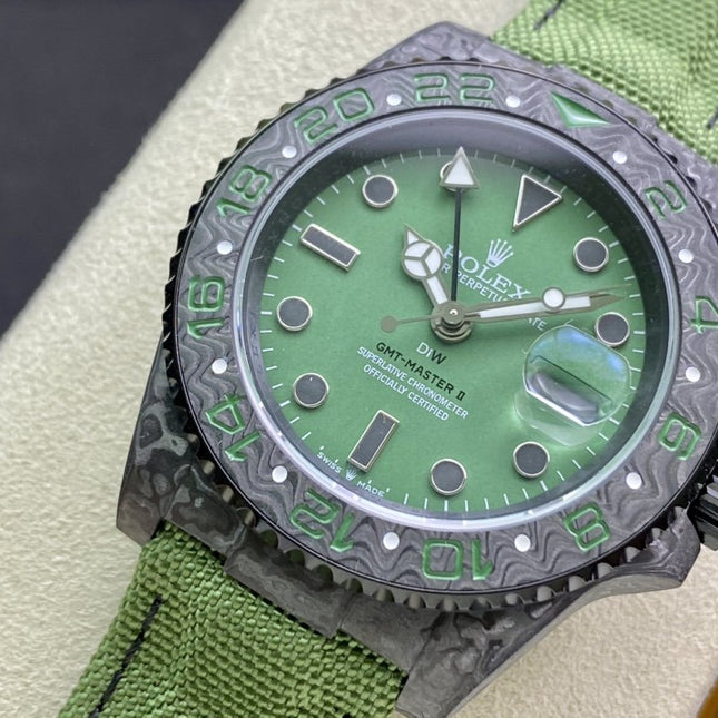 GMT - MASTER II CARBON CASE KHAKI DIAL