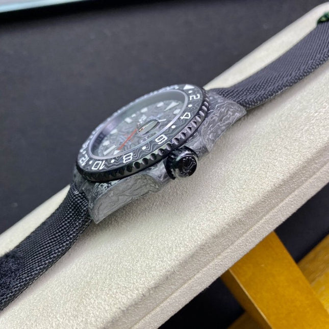 GMT - MASTER II CARBON CASE WHITE