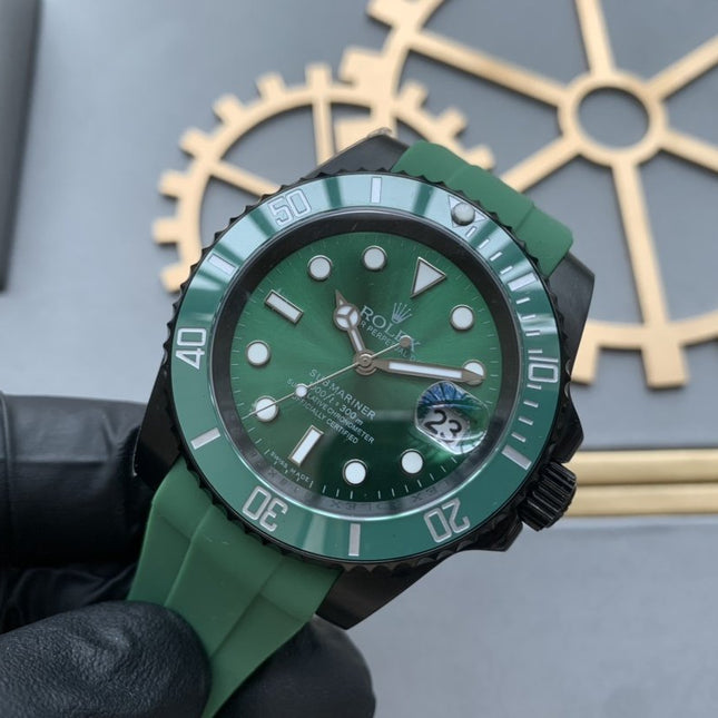 SUBMARINER DATE 41 BLACK CASE HULK
