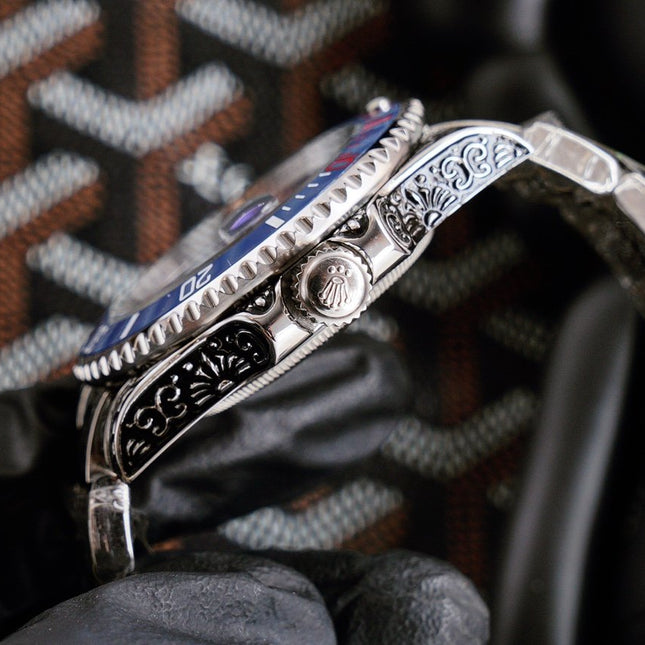SUBMARINER CUSTOM HAND ENGRAVED LIMITED EDITION