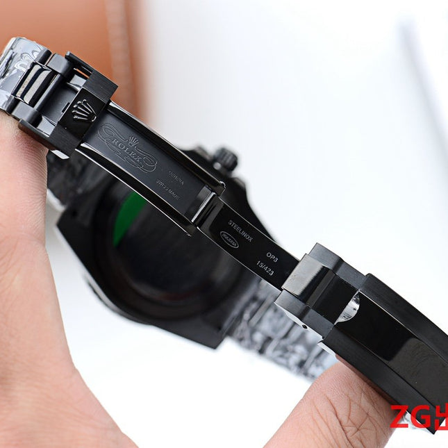 SUBMARINER DATE 40 CUSTOM ALL BLACK PRO HUNTER