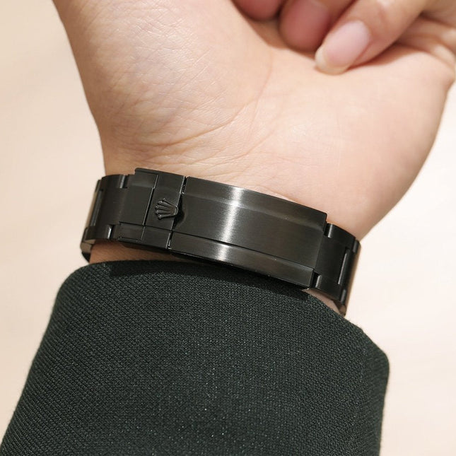 SUBMARINER 40MM CUSTOM ALL BLACK GREEN BEZEL