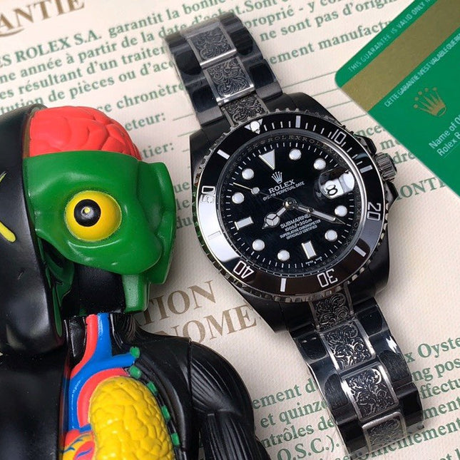 SUBMARINER DATE 40 CUSTOM ALL BLACK HAND ENGRAVED
