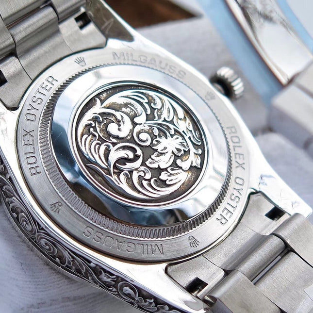 MILGAUSS 40 HAND ENGRAVED CASE BLACK DIAL
