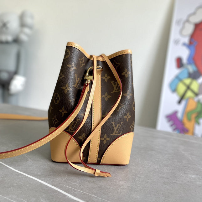 NOE PURSE 15CM MONOGRAM CANVAS