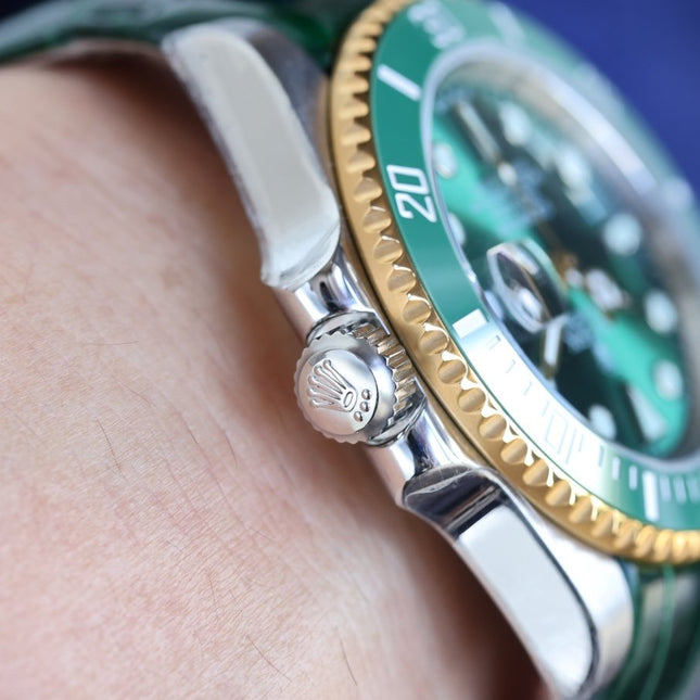 SUBMARINER DATE 40 STEEL CASE GOLD GREEN CERAMIC LEATHER