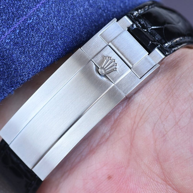 SUBMARINER DATE 40 STEEL CASE GOLD BLUE CERAMIC LEATHER