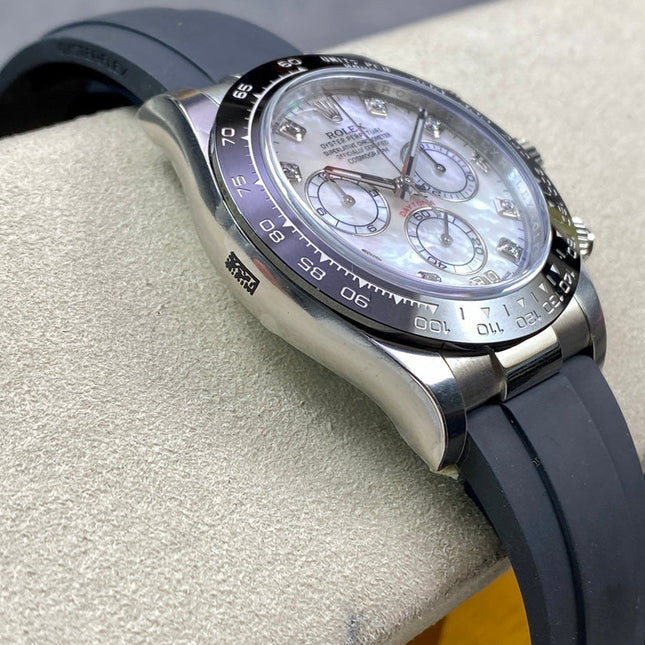 DAYTONA STEEL CASE CERAMIC WHITE MOP DIAMOND NUMERALS