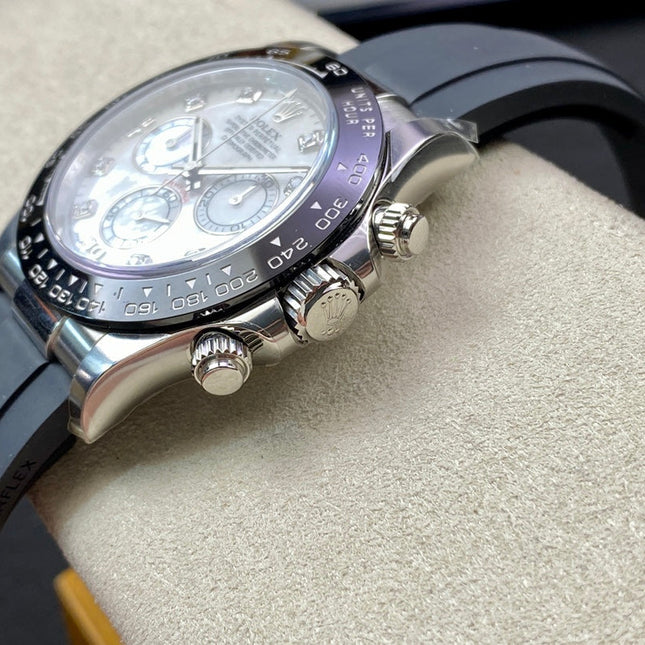 DAYTONA STEEL CASE CERAMIC WHITE MOP DIAMOND NUMERALS