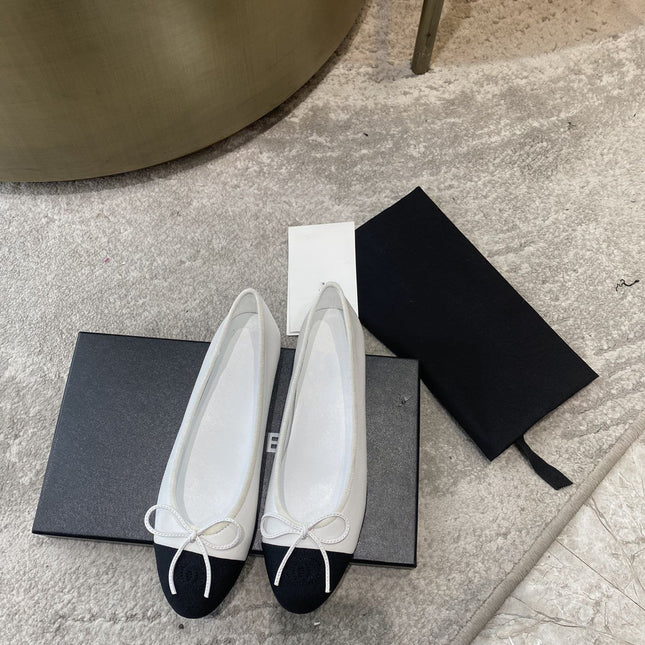 BALLET FLATS WHITE BLACK LAMBSKIN CANVAS