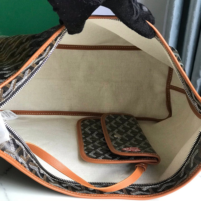 HOBO BOHEME 42CM BLACK AND TAN CANVAS