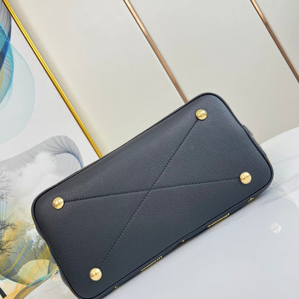 BLOSSOM MM 30 BLACK MAHINA CALFSKIN