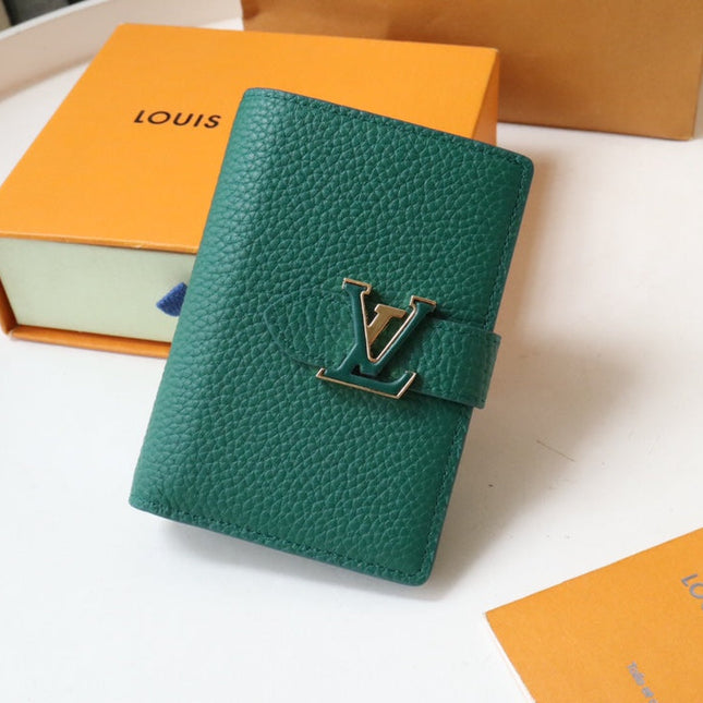 VERTICAL COMPACT WALLET GREEN CAPUCINES