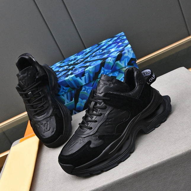 LV RUN SNEAKER BLACK
