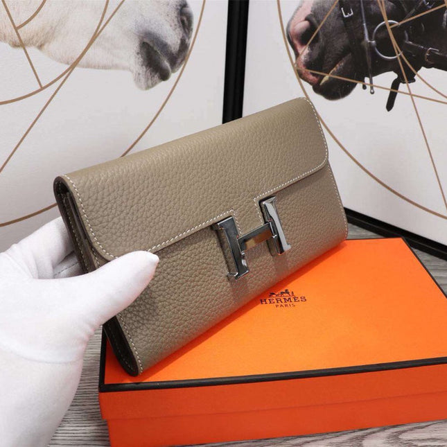 HM CLUTCH CONSTANCE 20.5 KHAKI CALFSKIN SILVER HARDWARE