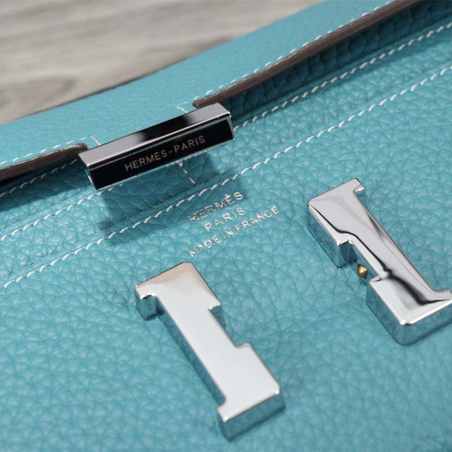 HM CLUTCH CONSTANCE 20.5 SAPPHIRE CALFSKIN SILVER HARDWARE