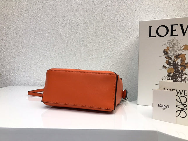 LOE MINI 18 PUZZLE BAG IN VIVID ORANGE CALFSKIN