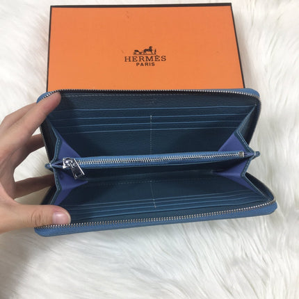 HM SILK'IN CLASSIC WALLET 20 CERULEAN GRAINED CALFSKIN