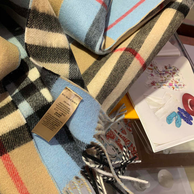 LONG SCARF 250 CM IN SKY BLUE AND BEIGE CASHMERE 410472