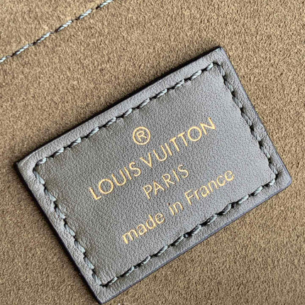 LOCKY BB 21 IN BROWN MONOGRAM CANVAS AND KHAKI GREEN CALFSKIN GOLD BUCKLE