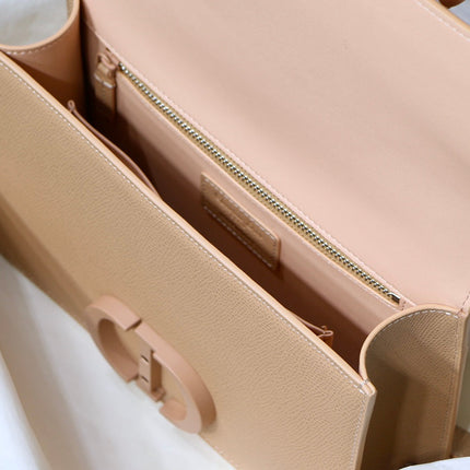 MONTAIGNE 24 IN BISQUE BEIGE CALFSKIN