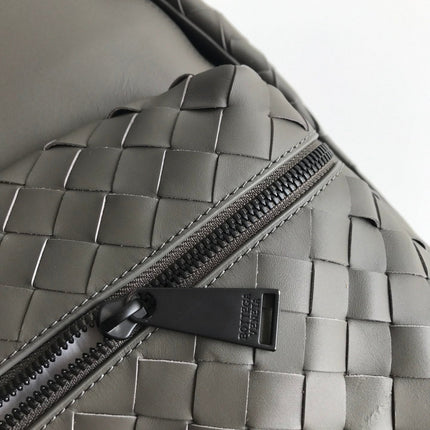 SMALL INTRECCIATO 41 BACKPACK IN CHARCOAL BLACK CALFSKIN
