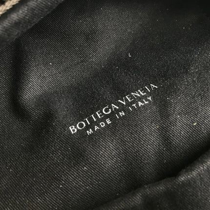 SMALL INTRECCIATO 41 BACKPACK IN CHARCOAL BLACK CALFSKIN