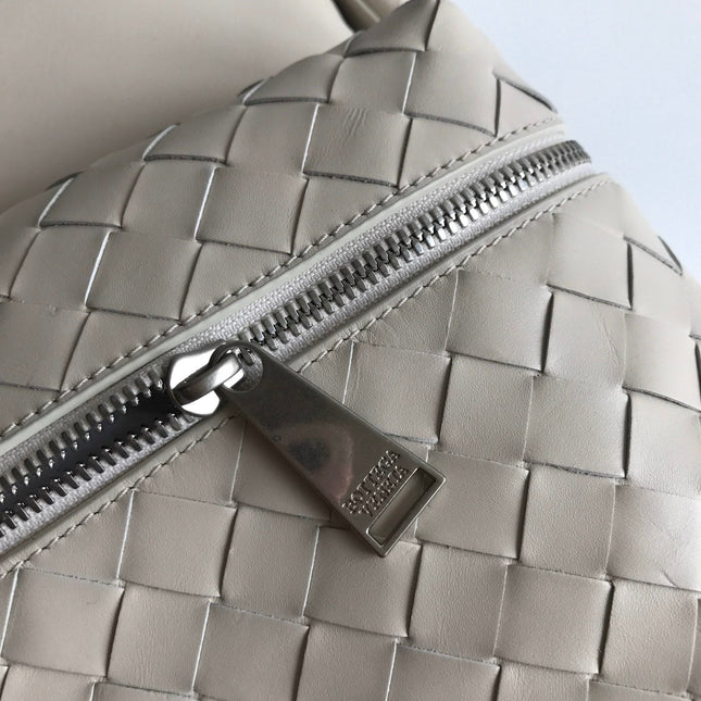 SMALL INTRECCIATO 41 BACKPACK IN BEIGE CALFSKIN