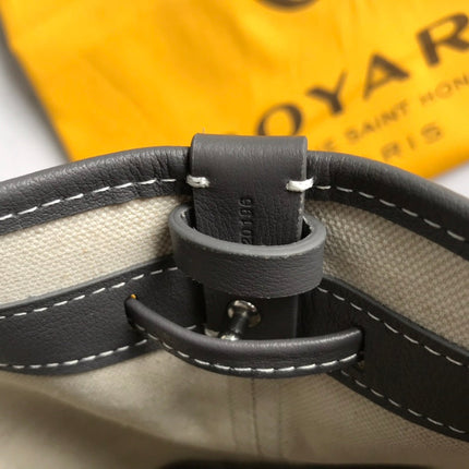 PETIT FLOT BUCKET BAG 22 IN GRAY GOYARDINE CANVAS AND LAMBSKIN TRIM