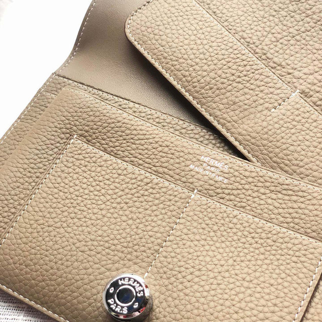 HM Dogon Wallet 20 KHAKI Togo Shw