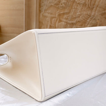 Fend Sunshine Large Bag 40.5 White Leather
